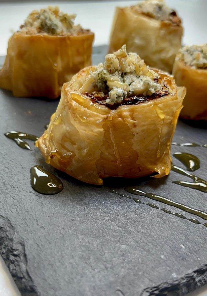 Receta masa filo queso azul y pecan